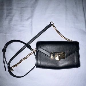 Micheal Kors black crossbody bag